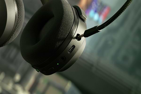 Фото - Гарнітура бездротова ігрова Razer Barracuda X (RZ04-03800100-R3M1)