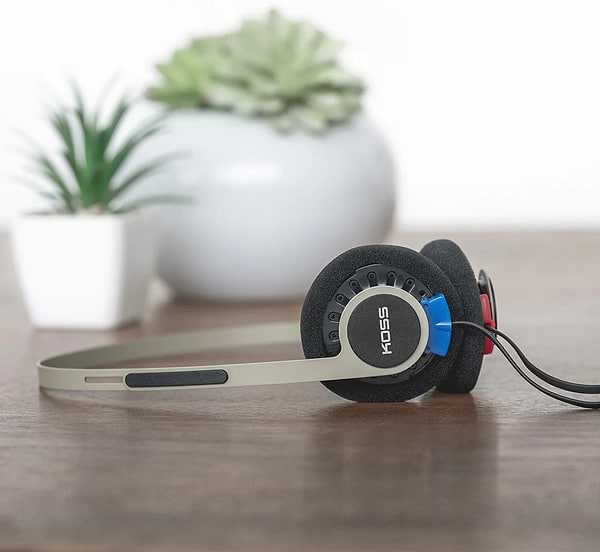 Фото - Наушники накладные проводные Koss KPH40 Utility Beige (197584.102)