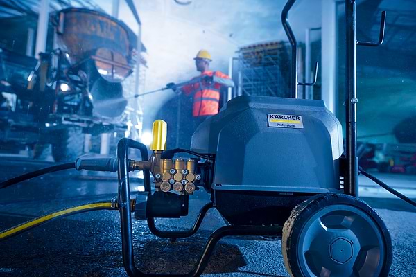 Фото - Мінімийка Karcher HD 9/20-4 М Classic (1.367-903.0)