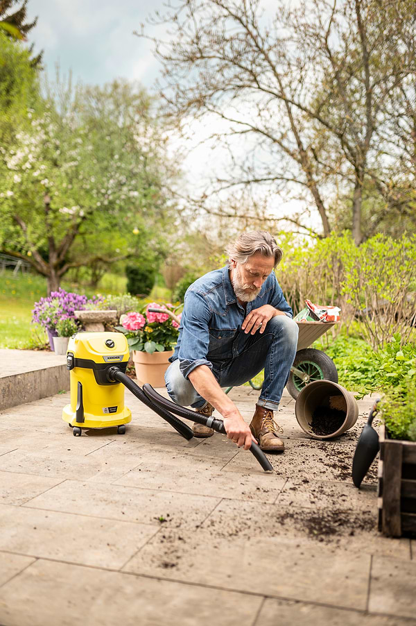 Фото - Пилосос для сухого прибирання з мішком Karcher WD 3-18 без АКБ і ЗП (1.628-550.0)