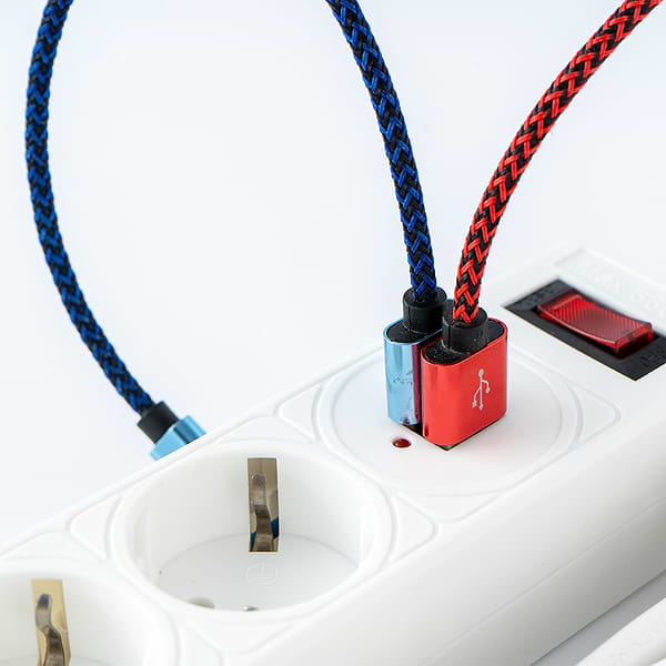 Фото - Мережевий фільтр Logan SFWU5-3 білий