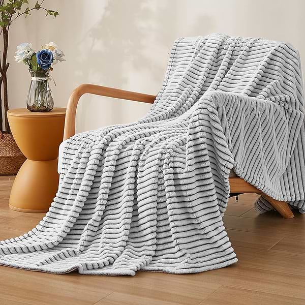 Фото - Плед полуторный Love You серый флис в полоску 150х200 см (8172)