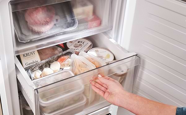 Фото - Холодильник Candy ECN2CQTEW186