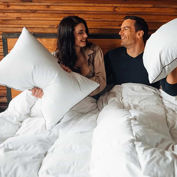 Фото - Подушка стандартная MirSon 1176 DeLuxe Hand Made EcoSilk 50х70 см (2200001515864)