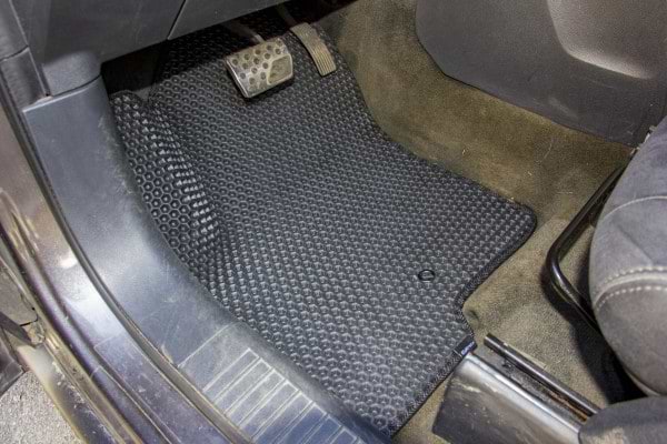 Фото - Килимки з екошкіри в салон авто передні EVAtech ECO для Patriot (MK74) Restyling Jeep 2011-2016 1 покоління SUV USA (JP1761AD2LA2BBB)