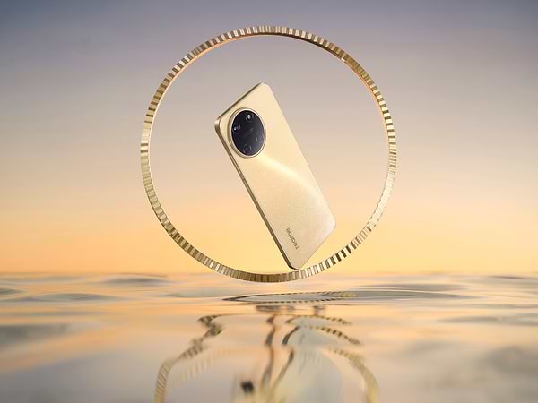 Фото - Смартфон realme 11 4G 8/256Gb Gold Glory (RMX3636)