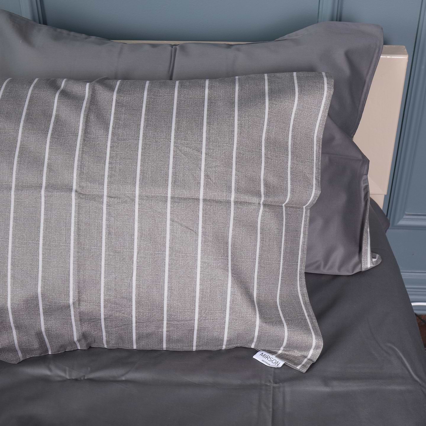 Наволочка MirSon 22-1423 Thin stripe 40х60 см (2200011245713)