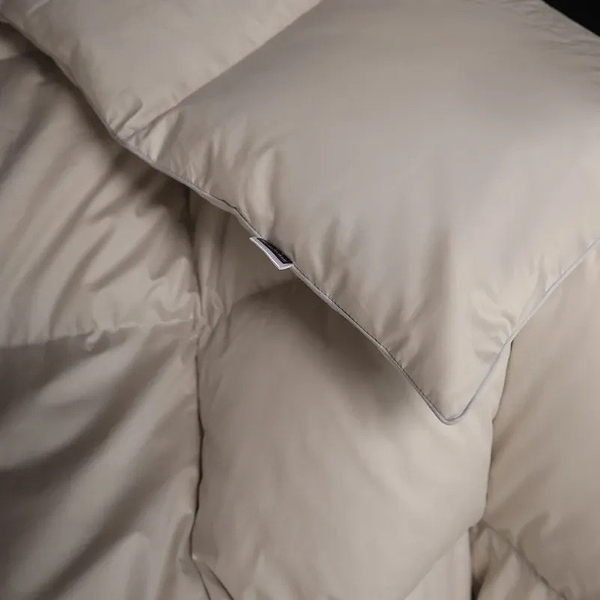 Фото - Ковдра зимова полуторна MirSon 100% пух Сатин-Преміум пухотримаючий № 066 "Silver Cloud" 155х215 (2200009348679)