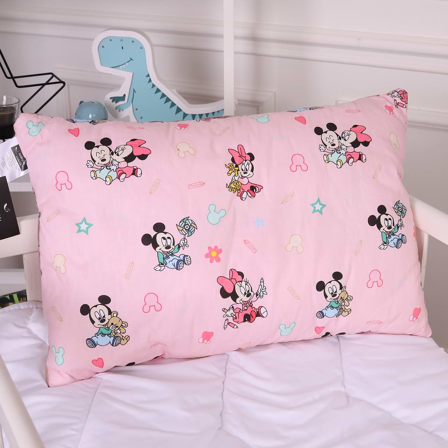 Подушка стандартная MirSon Kids Time 20-0042 Pink Mikey Mouse 50х70 см (2200009666230)