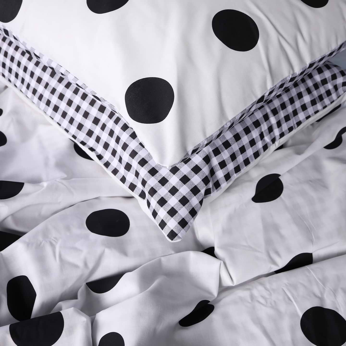 Наволочка MirSon Бязь 17-0664 Cell Circles 70х70 см (2200010037692)