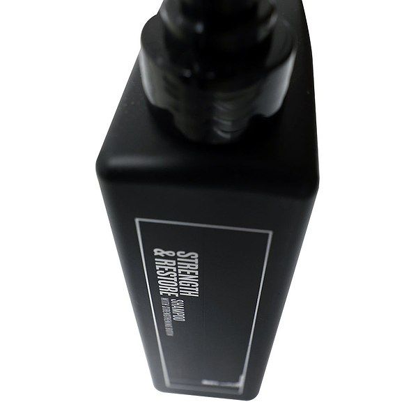 Фото - Шампунь мужской Uppercut Deluxe Strength and Restore Shampoo 1 л (817891024851)