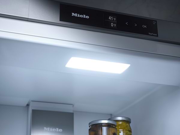 Фото - Холодильник Miele KFN 4797 DD Clean Steel