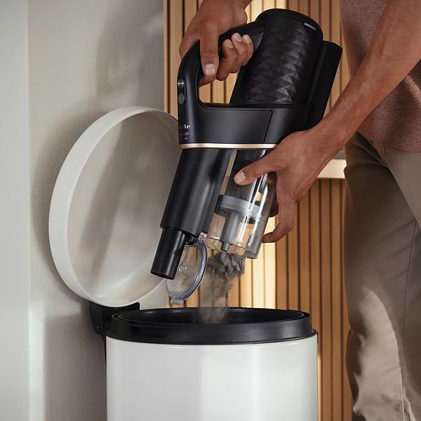 Фото - Пилосос ручний для дому Miele SQLL0 36 Duoflex HX1 TotalCare