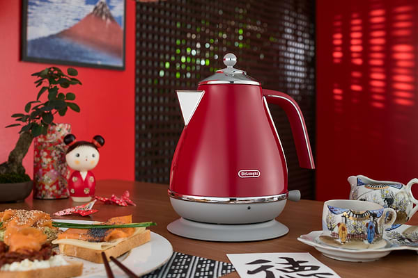 Фото - Електричний чайник Delonghi KBOC2001.R