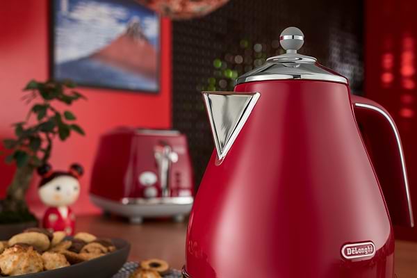 Фото - Електричний чайник Delonghi KBOC2001.R