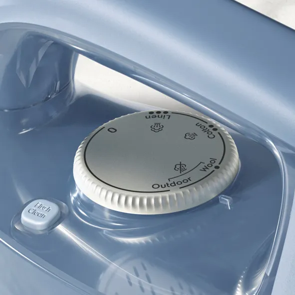 Фото - Мікропошкодження - Праска Electrolux E7SI1-8DB