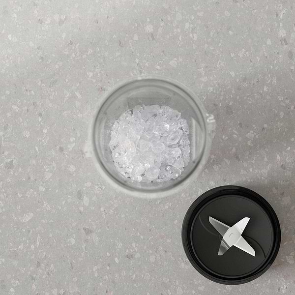 Фото - Блендер стационарный Electrolux E4CB1-6ST