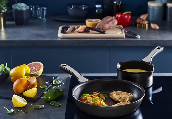 Фото - Сковорода універсальна Tefal G25904AZ Unlimited ON 24 см