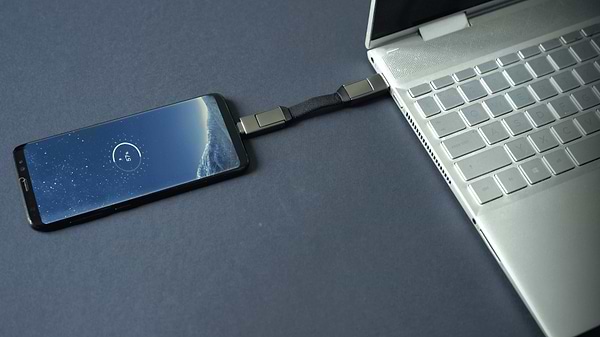 Фото - Кабель синхронизации данных Rolling Square inCharge 6 Grey (SIX01R)