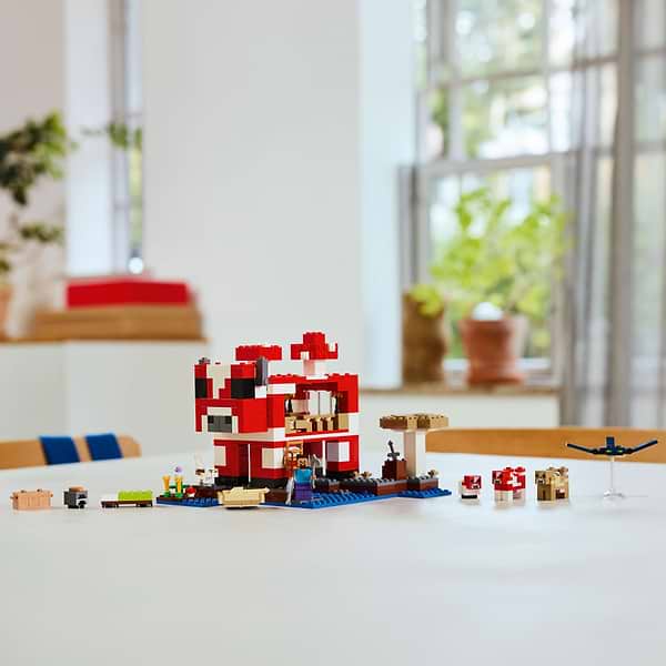 Фото - Конструктор LEGO Minecraft Грибний будинок (21270)