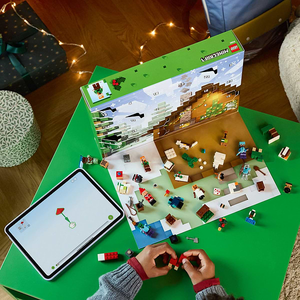 Фото - Уцінка - Конструктор LEGO Minecraft Адвент календар 2025 (21280)