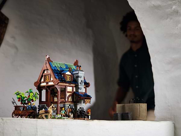 Фото - Конструктор LEGO Ideas Средневековая Кузница (21325)