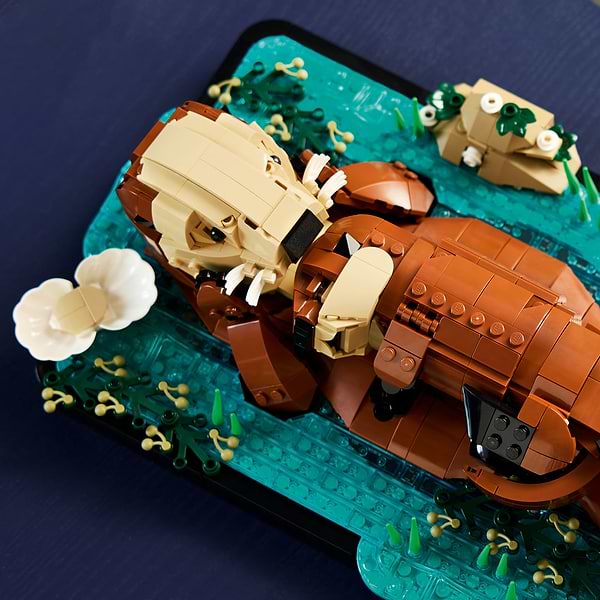 Фото - Конструктор LEGO Ideas Пливучі морські видри (21366)