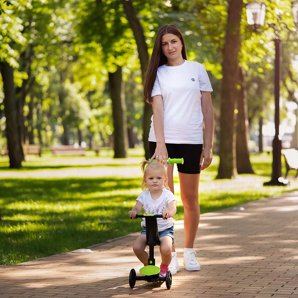 Фото - Триколісний самокат Miqilong Alamo Зелений (ALAMO-125-GREEN)
