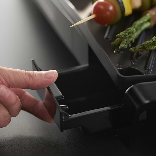 Фото - Мікропошкодження - Гриль-барбекю електричний Russell Hobbs 22940-56 Maxicook