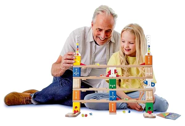 Фото - Дерев'яний конструктор Hape Quadrilla Програмування основи 130 ел. (E6028)