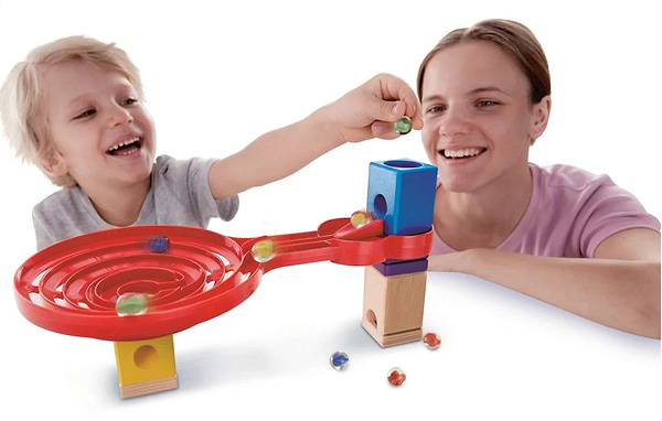 Фото - Пластиковый конструктор Hape Quadrilla Двухсторонняя спираль (E6026)