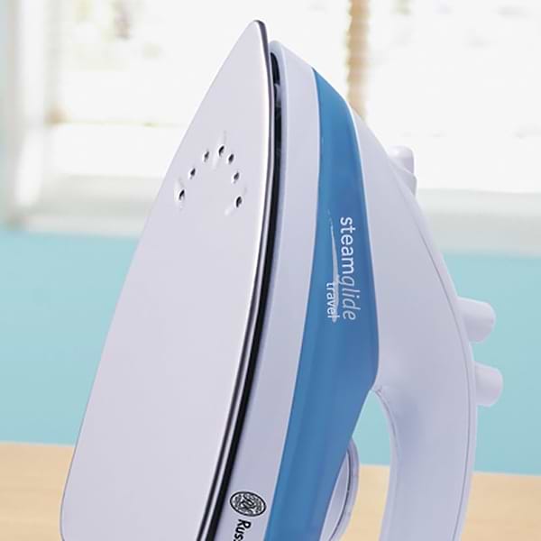 Фото - Утюг дорожный Russell Hobbs 22470-56