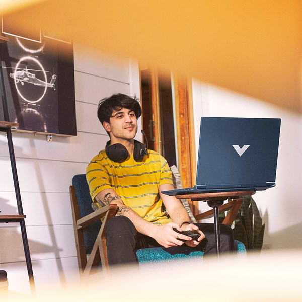 Фото - Ноутбук игровой HP Victus 15-fa2004ua (BF1N4EA) Performance Blue