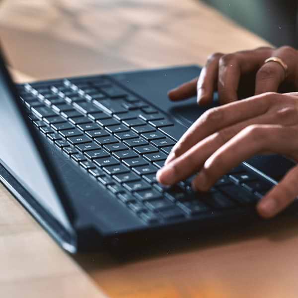 Фото - Ноутбук игровой HP Victus 15-fa2004ua (BF1N4EA) Performance Blue