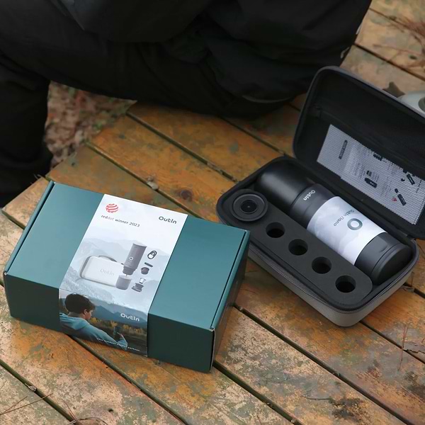 Фото - Портативная кофеварка OUTIN Space Grey в дорожном футляре OTEM-01-SG-BAG