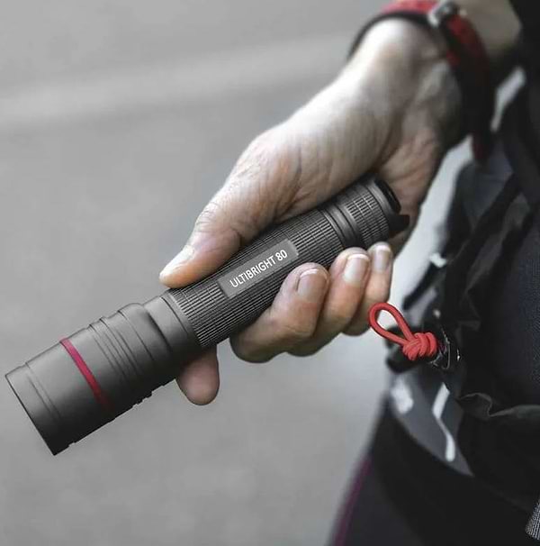 Фото - Фонарь EMOS P3180 Ultibright 80 600 Lm 2600 mAh металл фокус