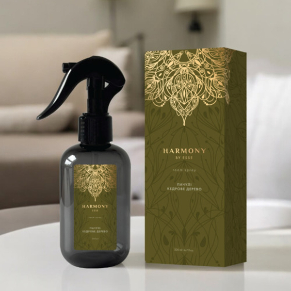 Фото - Освежитель воздуха спрей Esse Harmony Рум спрей Пачули Кедровое дерево 200 мл (4820288090809)