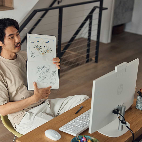 Фото - Компьютер-моноблок HP 24-cr0002ua (9C9C2EA) Shell White