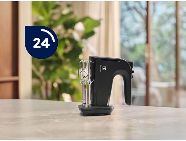 Фото - Миксер Electrolux EHM4B