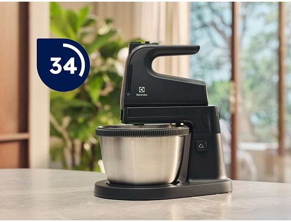 Фото - Міксер з чашею Electrolux ESM4B