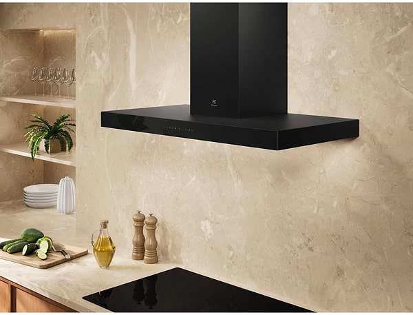 Фото - Вытяжка декоративная Electrolux LFT819K