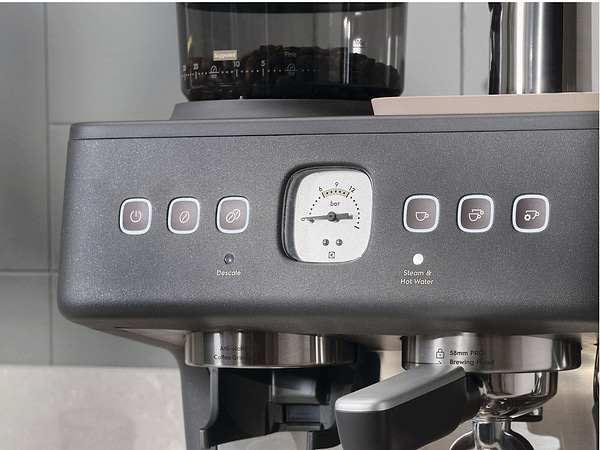 Фото - Кавоварка ріжкова Electrolux E8EC1-8BP