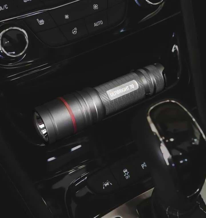 Фото - Фонарь EMOS P3170 Ultibright 70 340 Lm 3xAAA металл фокус