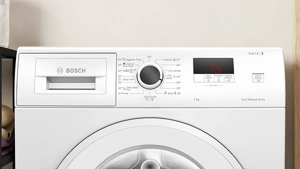 Фото - Стиральная машина Bosch WGE02200BY