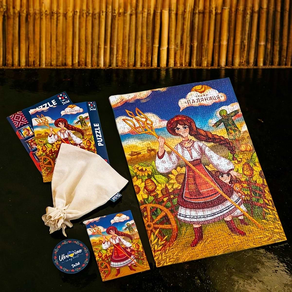 Фото - Пазлы (8+) De.tail «Ukrainian girl  with the trident» (DT500-08)