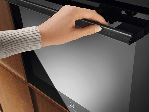 Фото - Духова шафа електрична Electrolux EOB9S3XH