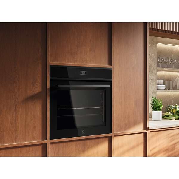 Фото - Духова шафа Electrolux EOE8P39H