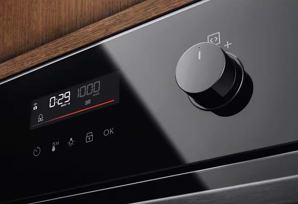 Фото - Духова шафа електрична Electrolux LVL8E09Z