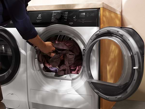 Фото - Сушильная машина Electrolux EW6D98BEU