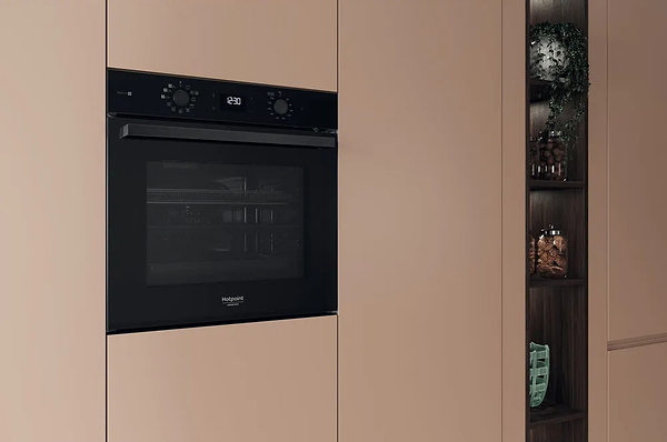 Фото - Духовой шкаф + варочная панель индукционная Hotpoint-Ariston HAO3K78PSUFB + HB4860BNE